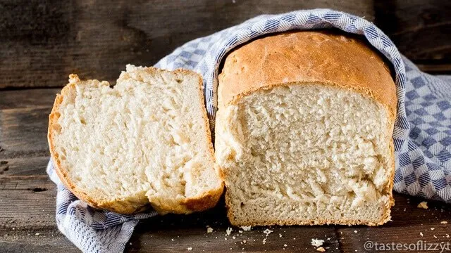 Country White Bread Or Dinner Rolls Bread