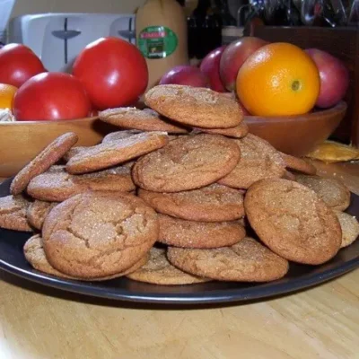 Crackle Top Molasses Cookies