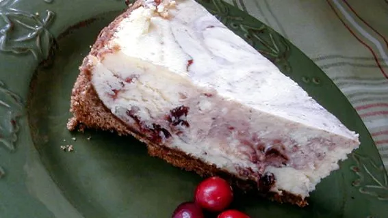 Cranberry Ripple Cheesecake Delight