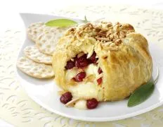 Cranberry &Amp; Toasted Almond Brie En Croute