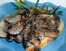 Creamed Mushrooms On Toast