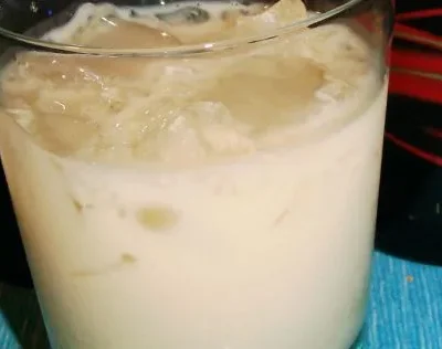 Creamy Classic White Russian Cocktail Recipe