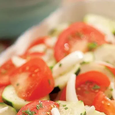 Creamy Cottage Cheese And Cucumber Salad Recipe