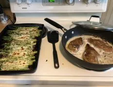 Creamy Garlic Mushroom Smothered Chicken Recipe