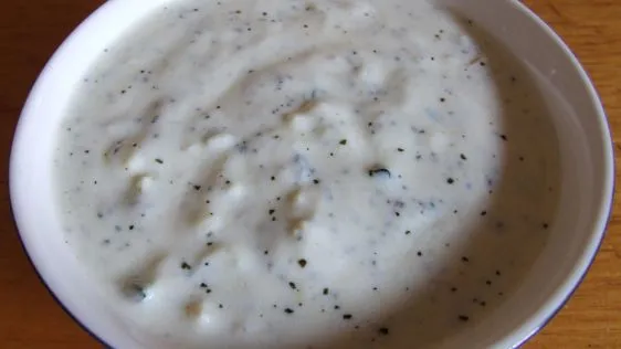 Creamy Greek Tzatziki Sauce with Yogurt and Cucumber