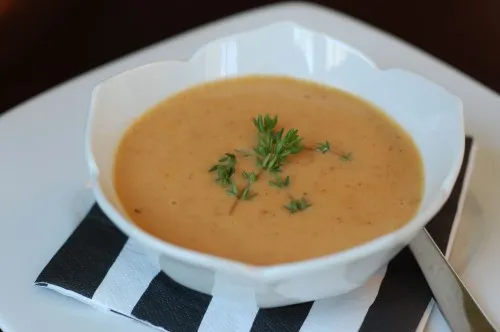 Creamy Homemade Tomato Bisque Soup Recipe