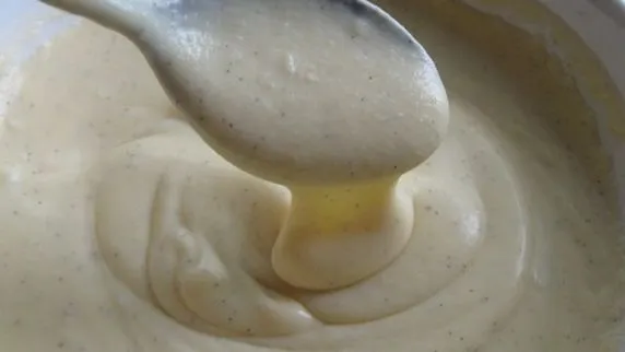 Creamy Homemade Vanilla Custard Sauce Recipe