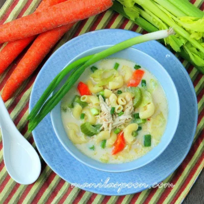 Creamy Macaroni Chicken Soup