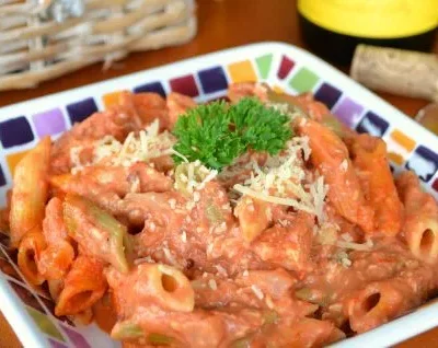 Creamy Pink Vodka Sauce With Penne