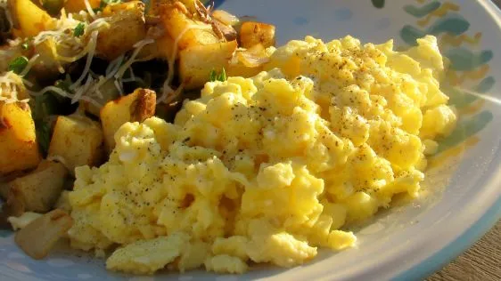 Creamy Scrambled Eggs In The Microwave