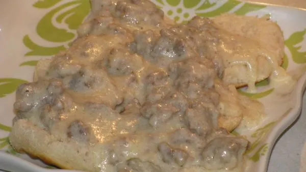 Creamy Southern-Style Sausage Gravy Recipe