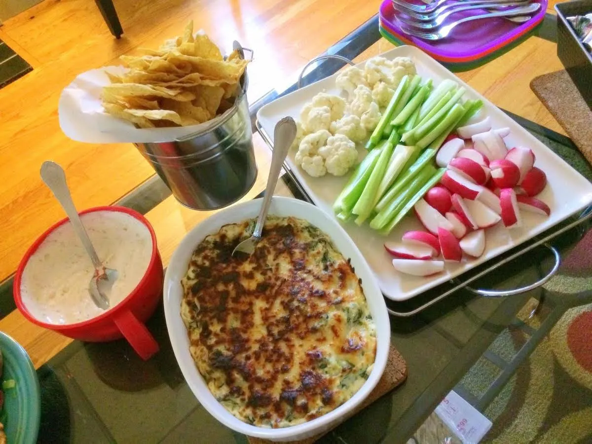 Creamy Spinach Dip Delight: A Perfect Party Appetizer