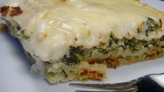 Creamy Spinach White Sauce Lasagna