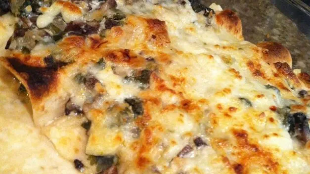 Creamy Spinach and Mushroom Enchiladas Recipe