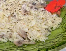 Creamy Swiss Mushroom Orzo Pasta: A Quick & Delicious Side Dish