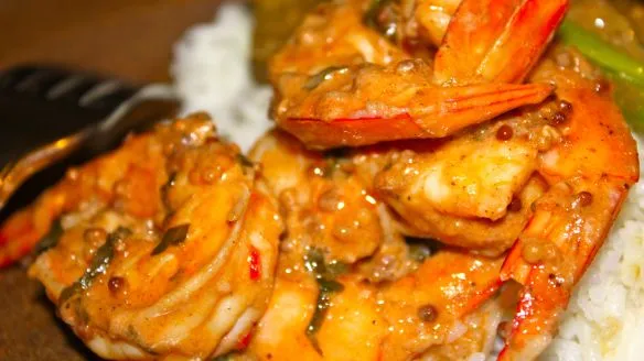 Creamy Tomato Garlic Shrimp Stir-Fry Recipe