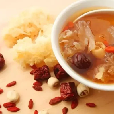 Creamy White Fungus And Lotus Seed Soup: A Nourishing Asian Delight