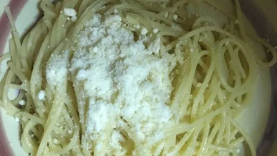 Creamy White Sauce Spaghetti Recipe