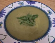 Creamy Zucchini Basil Soup Recipe – Perfect for Any Season