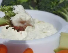 Creamy and Flavorful Garden-Fresh Vegetable Dip Recipe