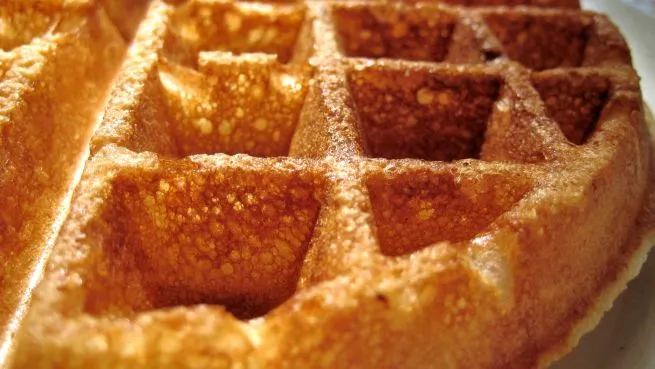 Crispy Buttermilk Waffles