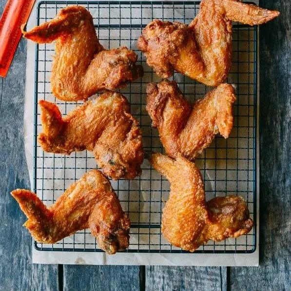 Crispy Chinese Takeout Wings