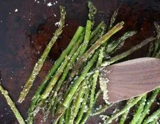 Crispy Parmesan Roasted Asparagus