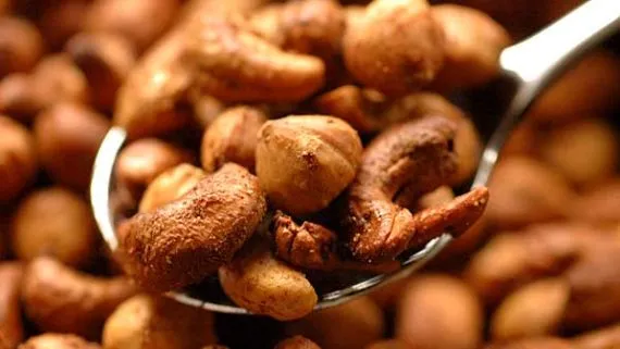 Crispy Roasted Nuts with Aromatic Spices