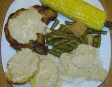 Crispy Southern Pork Chops With Rich Cream Gravy