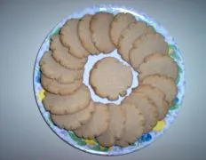 Crispy Spiced Biscuit Cookies Recipe