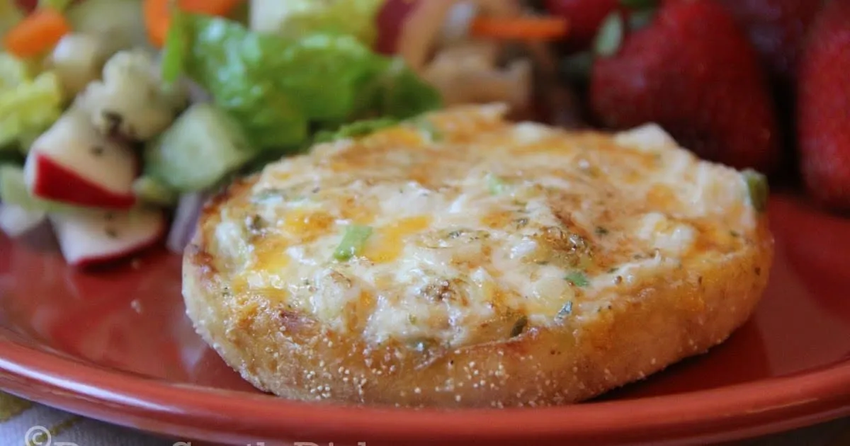 Crispy Triscuit Reuben Appetizer Bites