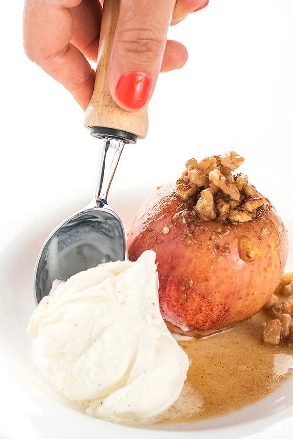 Crispy Walnut-Stuffed Baked Apples Recipe