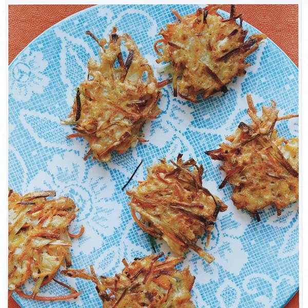 Crispy and Flavorful Homemade Vegetable Latkes Recipe