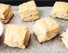 Crispy on the Outside, Fluffy on the Inside: Ultimate Southern Buttermilk Biscuits Recipe