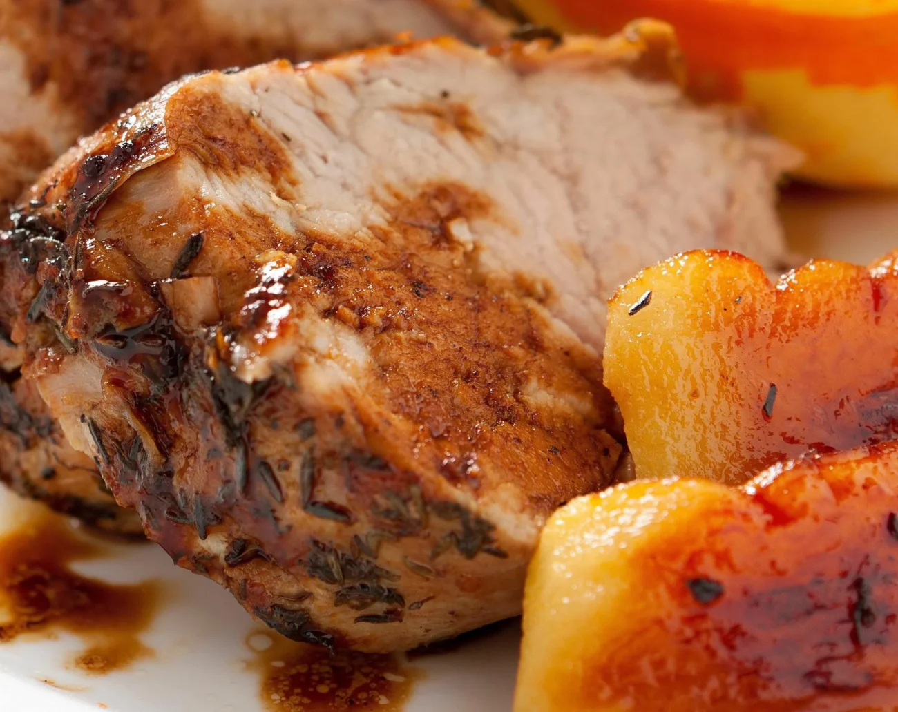 Crock Pot Apple Glazed Pork Roast