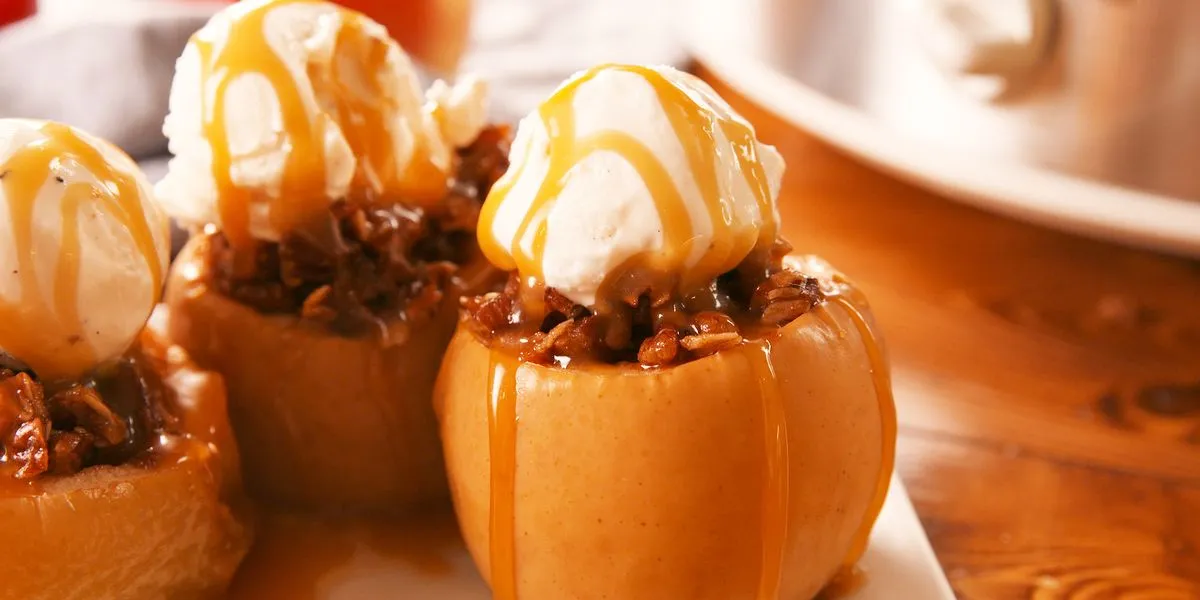 Crock Pot Baked Apples