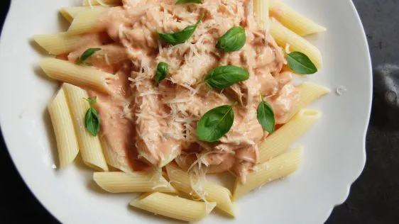 Crock Pot Buffalo Chicken Pasta Slow