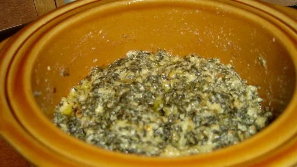 Crock Pot Cheesy Spinach