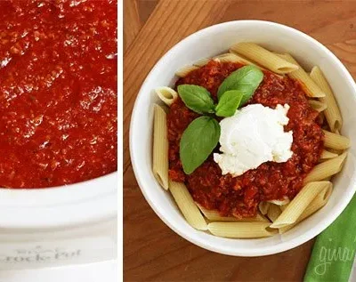 Crock Pot Pasta Sauce With Sausage