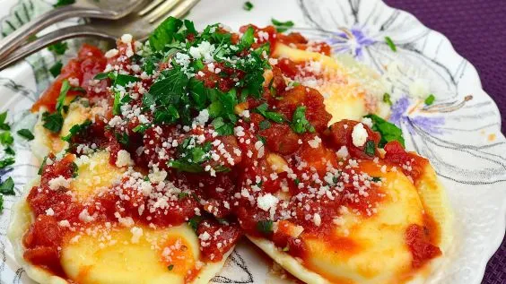 Crock Pot Ravioli