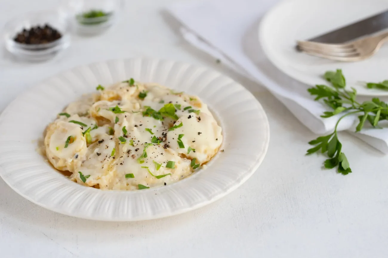 Crock Pot Scalloped Potatoes And