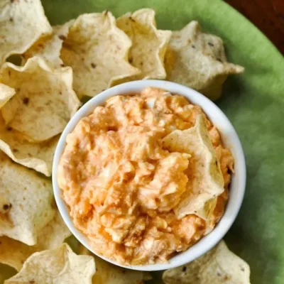 Crowd Pleaser Buffalo Chicken Dip