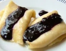 Crpes With Blueberry Coulis Crepes