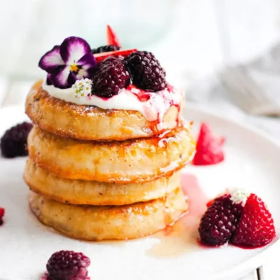 Crumpets With Fruit