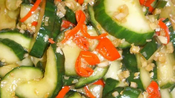 Crunchy Chinese Cucumber Salad