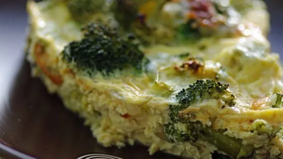 Crustless Broccoli And Cheese Quiche