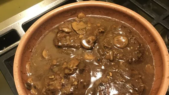 Cube Steak With Onion Mushroom Gravy