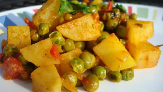 Curried Potatoes And Peas Alu Mattar