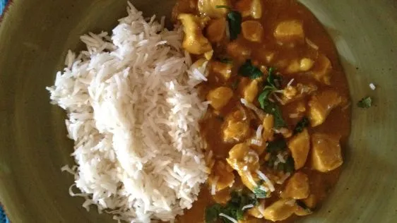 Curry Chicken With Coconut And Peanuts