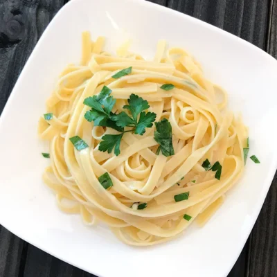 Dads Fettuccine Alfredo